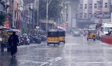 TG Weather Heavy rains for five days in Telangana.. Yellow alert issued for these districts
