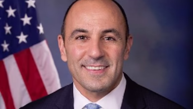 US Lawmakers Urge Trump to Reconsider H-1B Visa Crackdown