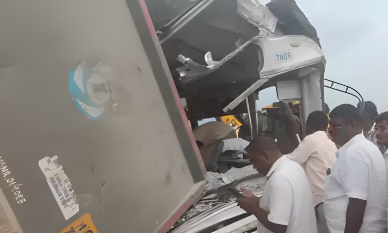 Telangana road accident, Rangareddy bus accident, 17 killed in Telangana