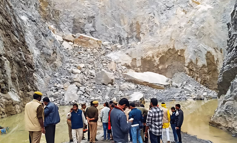 Sonbhadra quarry collapse, Uttar Pradesh mining accident, stone quarry cave-in