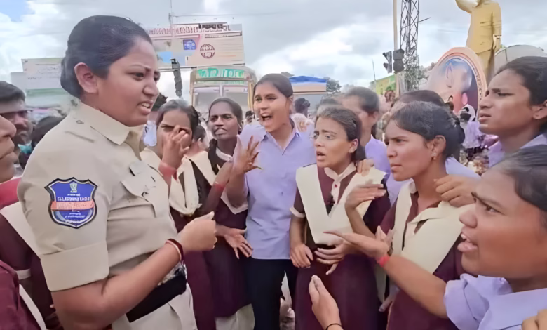 Telangana Gurukul protest, Rangareddy female constable attack