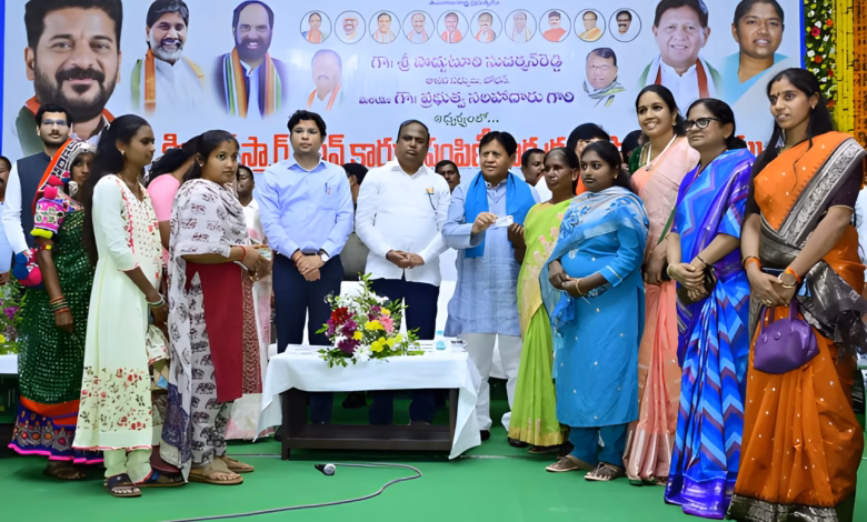 Sudarshan Reddy Telangana fine rice supply, ration shops