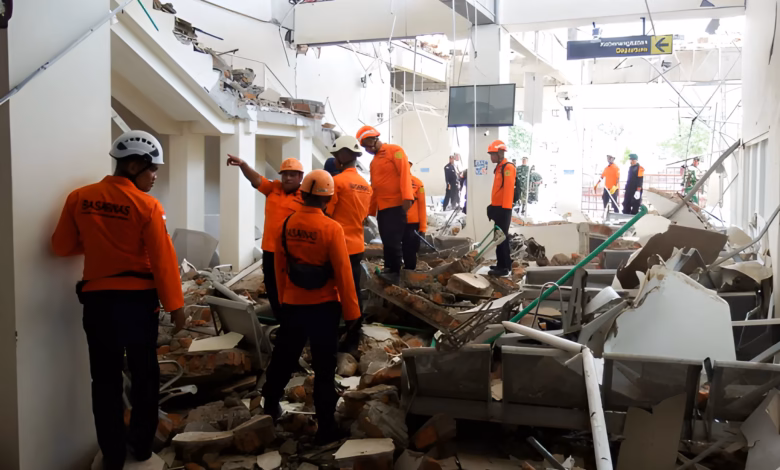 Indonesia earthquake 7.7 magnitude Ring of Fire