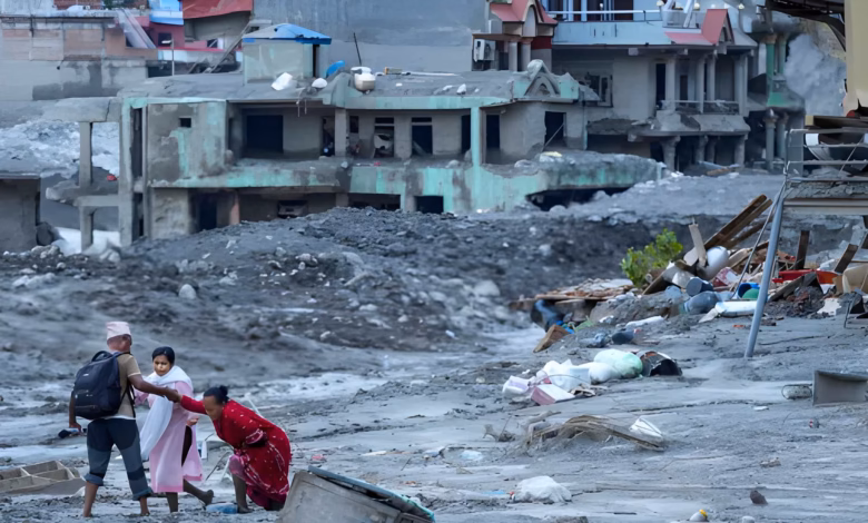 Nepal flash floods, Death toll rises to 903