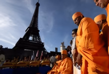 Eiffel Tower strike, Eiffel Tower women staff