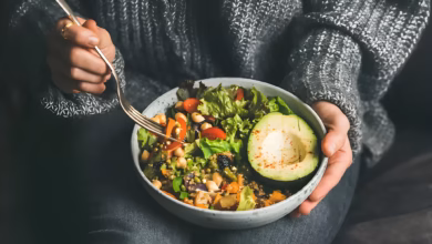 stress relief foods, dark chocolate, nuts, curd, leafy greens, fatty fish