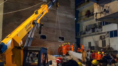 Delhi building collapse, Hariram Gupta detained